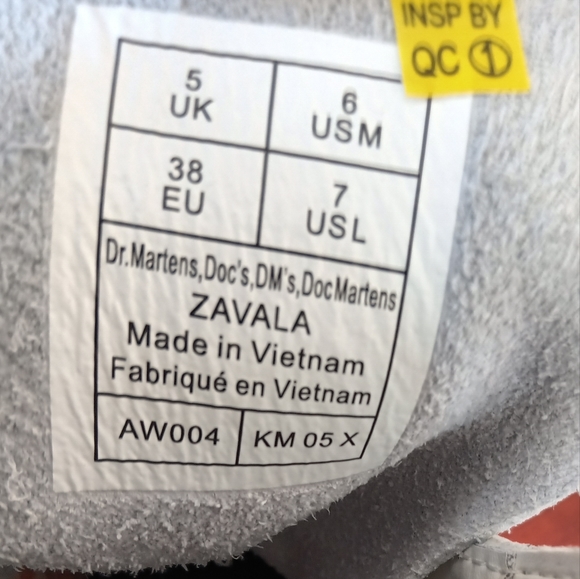 DR. MARTENS ZAVALA COMBAT BOOTS - Picture 6 of 8